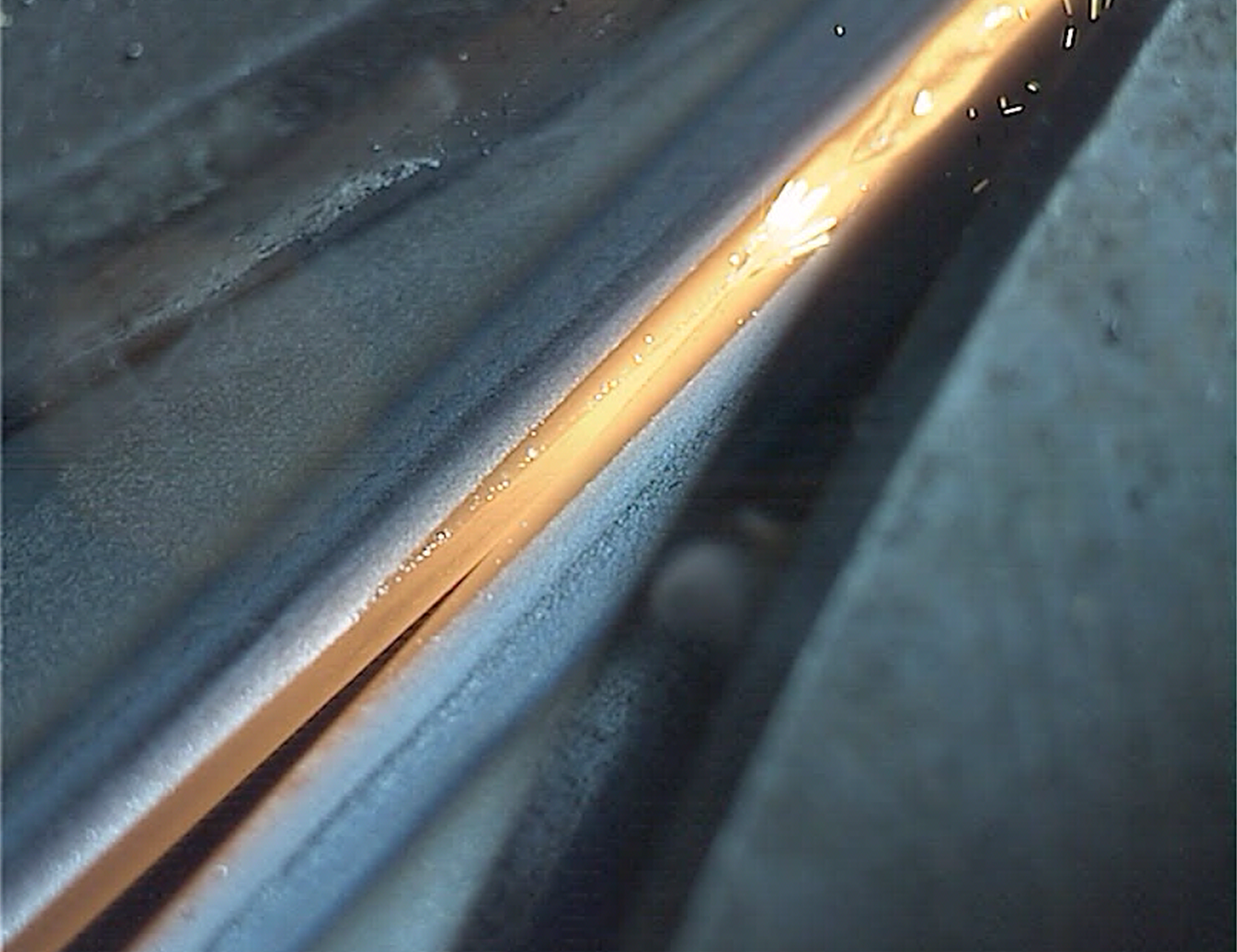 電縫溶接鋼管モデル成形機の溶接現象観察