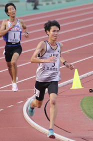 積極的なレースでチームトップの2位になった岩崎選手
