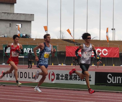 ラストスパートをかける風岡選手