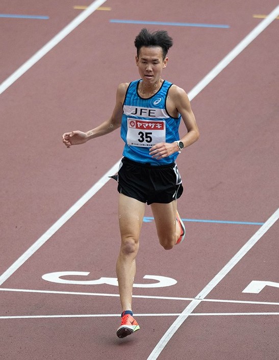 初の日本選手権で予選突破を目指し、果敢に挑んだ岩崎選手2